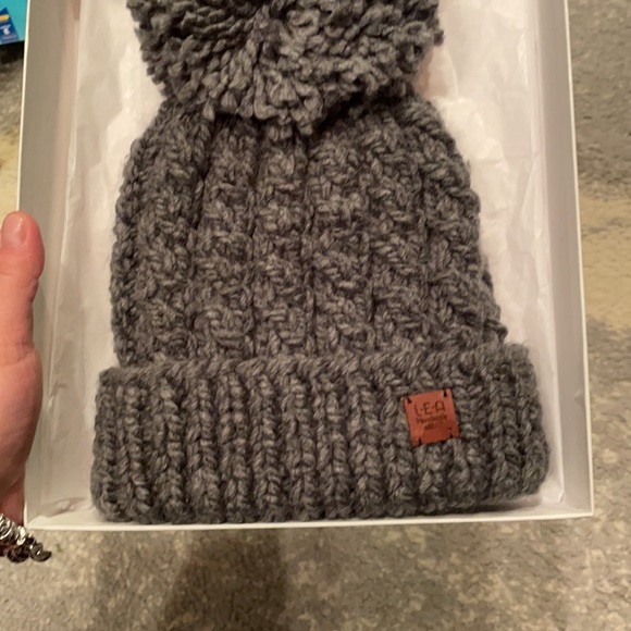 Hand knitted Dark grey winter hat - Picture 3 of 6